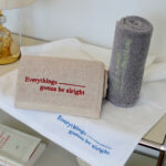 Khăn Tắm, Gội HÀN QUỐC cao cấp Soft Touch Lettering, 100% Cotton Dày Dặn, Bông Mềm Và Thấm Hút Tốt - Ảnh 8